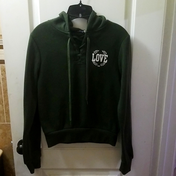Love nation sweater - dark green - - Picture 1 of 12